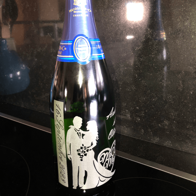 Exemples gravure bouteille Champagne 75 cl
